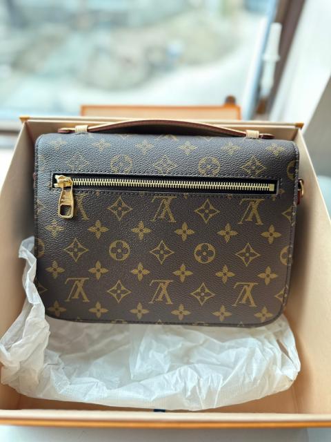 Sell Louis Vuitton Monogram Pochette Metis Bag - Brown